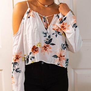 Forever 21 Cold Shoulder Floral Top